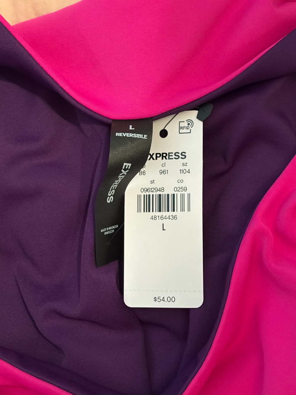 Express Pink and Purple Body Contour High Compression Reversible Scoop Neck Sz L - Picture 12 of 13